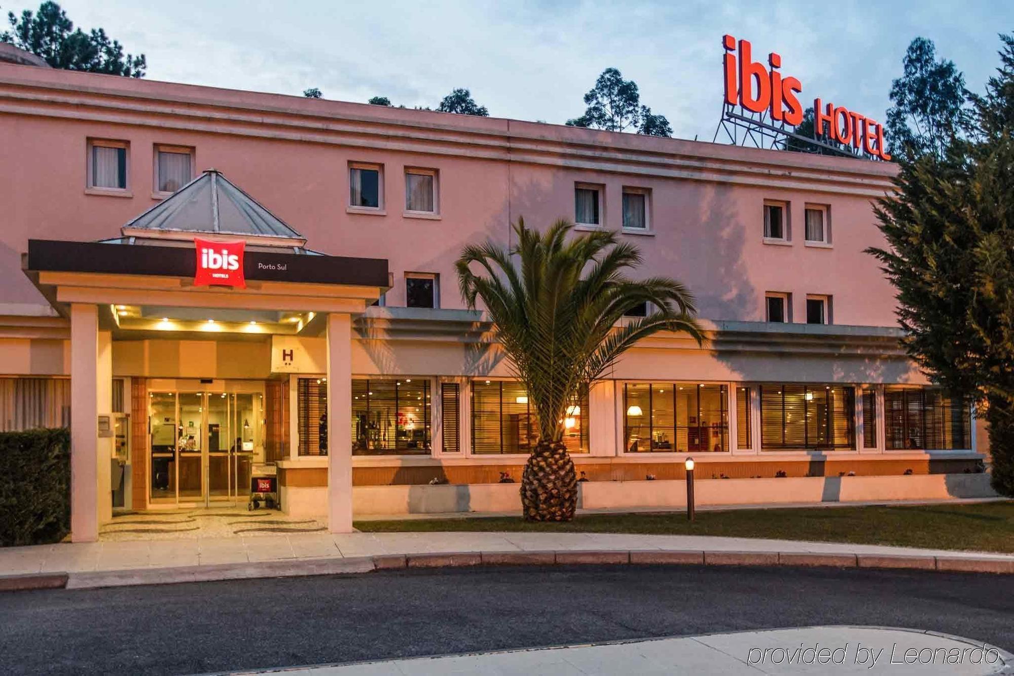Hotel Ibis Porto Sul Europarque Санта-Мария-да Фейра Экстерьер фото